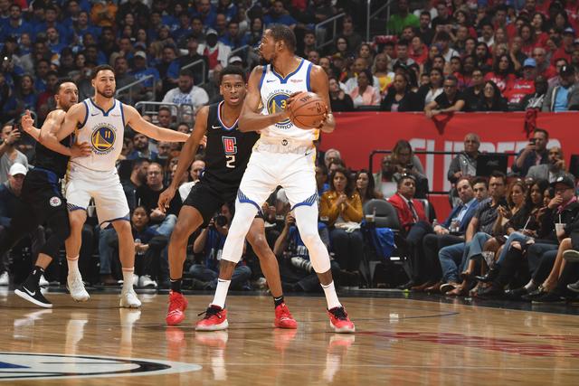 邮报：曼城希望填补罗德里的空缺